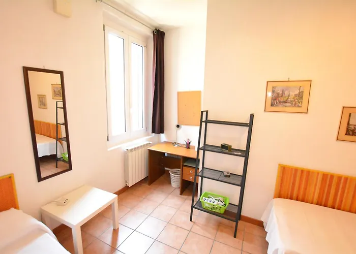 Unyca - Santa Croce 2-bedroom 2 Διαμέρισμα *